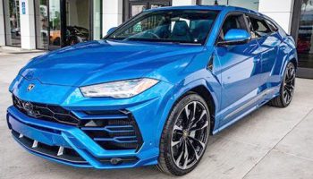 למבורגיני URUS