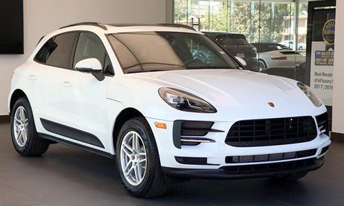 PORSCHE-MACAN